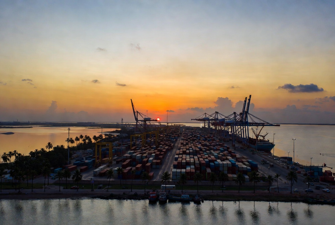 Port d'Abidjan modernes infrastructures